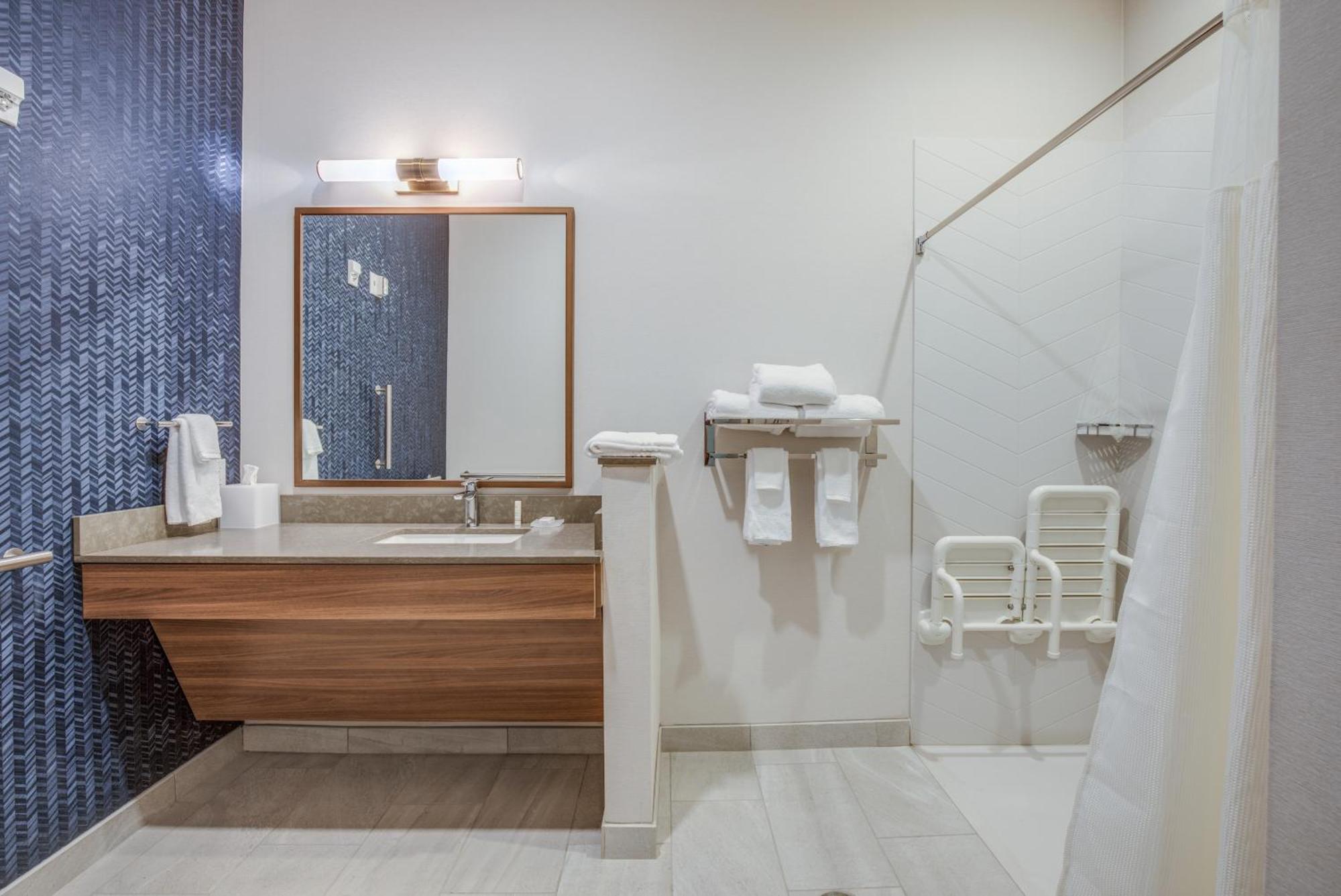 Holiday Inn Express & Suites Platteville By Ihg Dış mekan fotoğraf