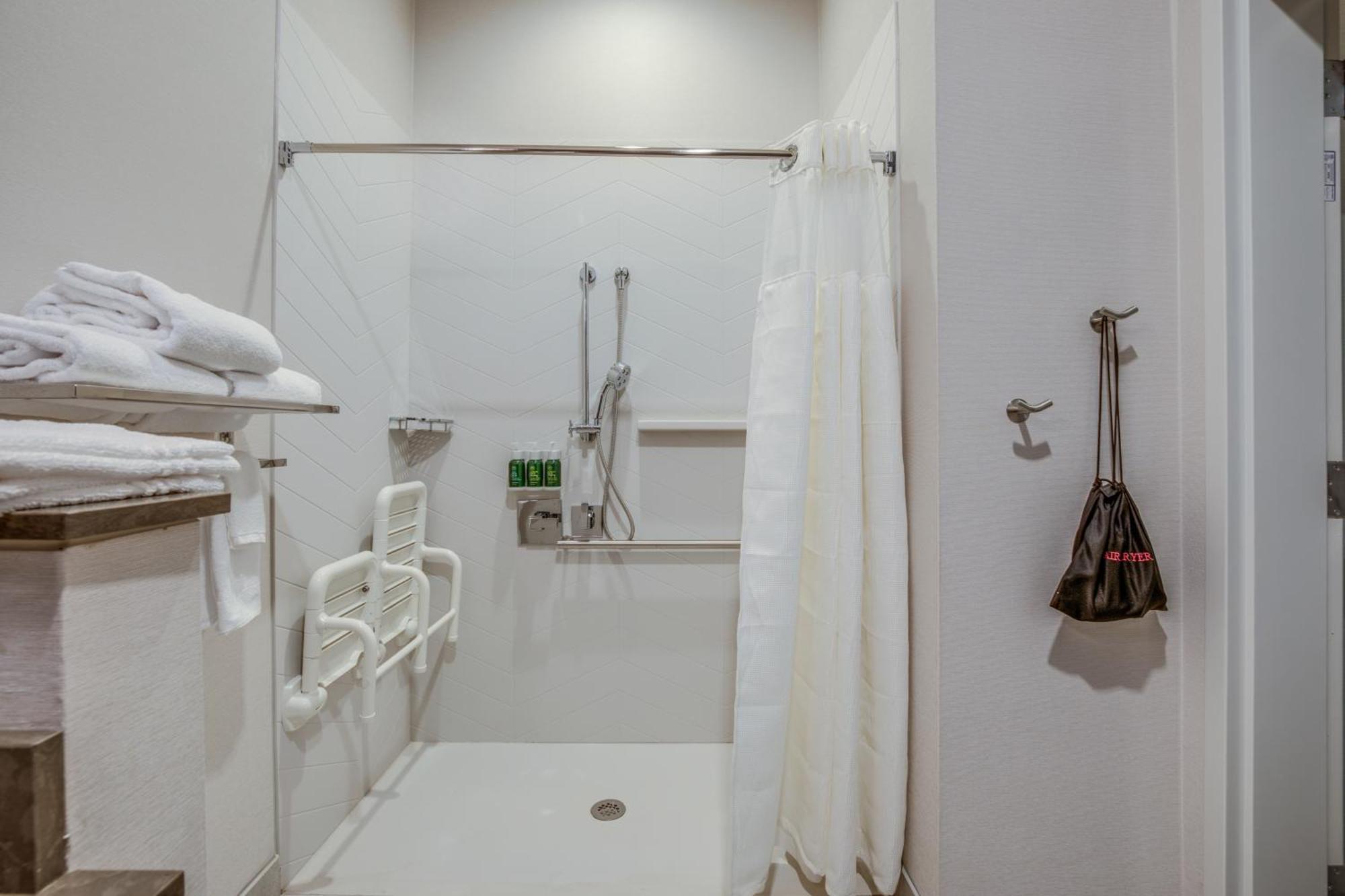 Holiday Inn Express & Suites Platteville By Ihg Dış mekan fotoğraf
