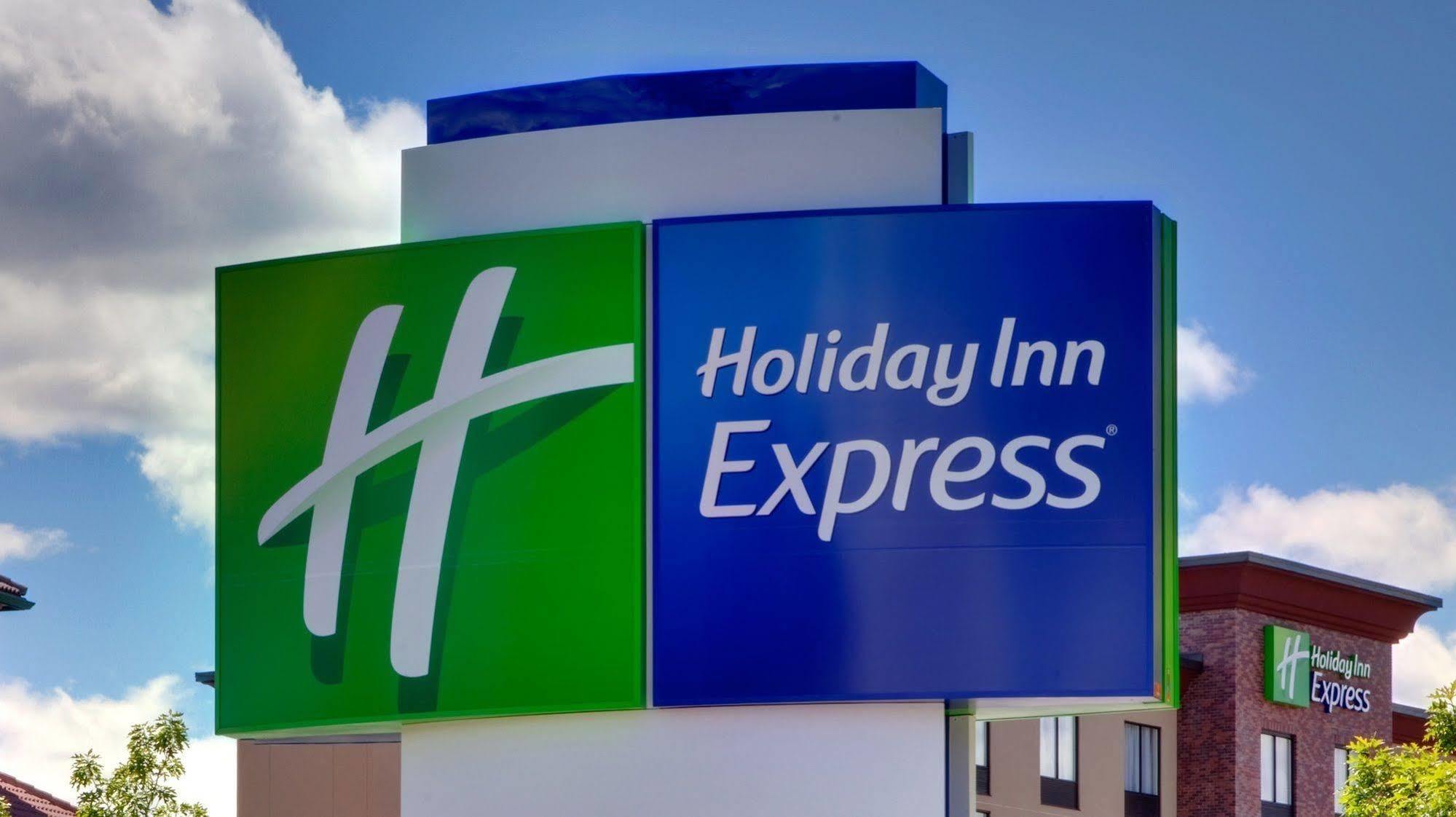Holiday Inn Express & Suites Platteville By Ihg Dış mekan fotoğraf